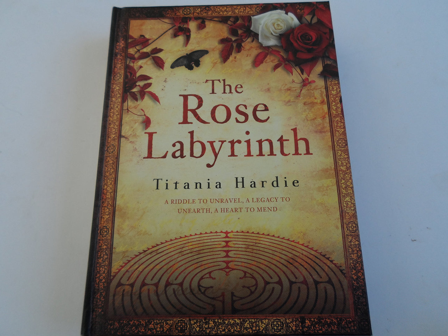 The Rose Labyrinth - 6436