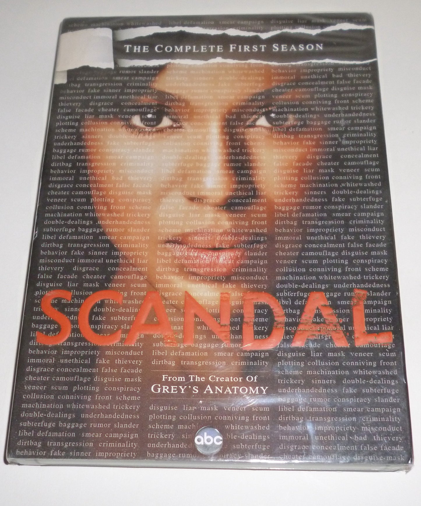 Scandal: The Complete First Season - 3037