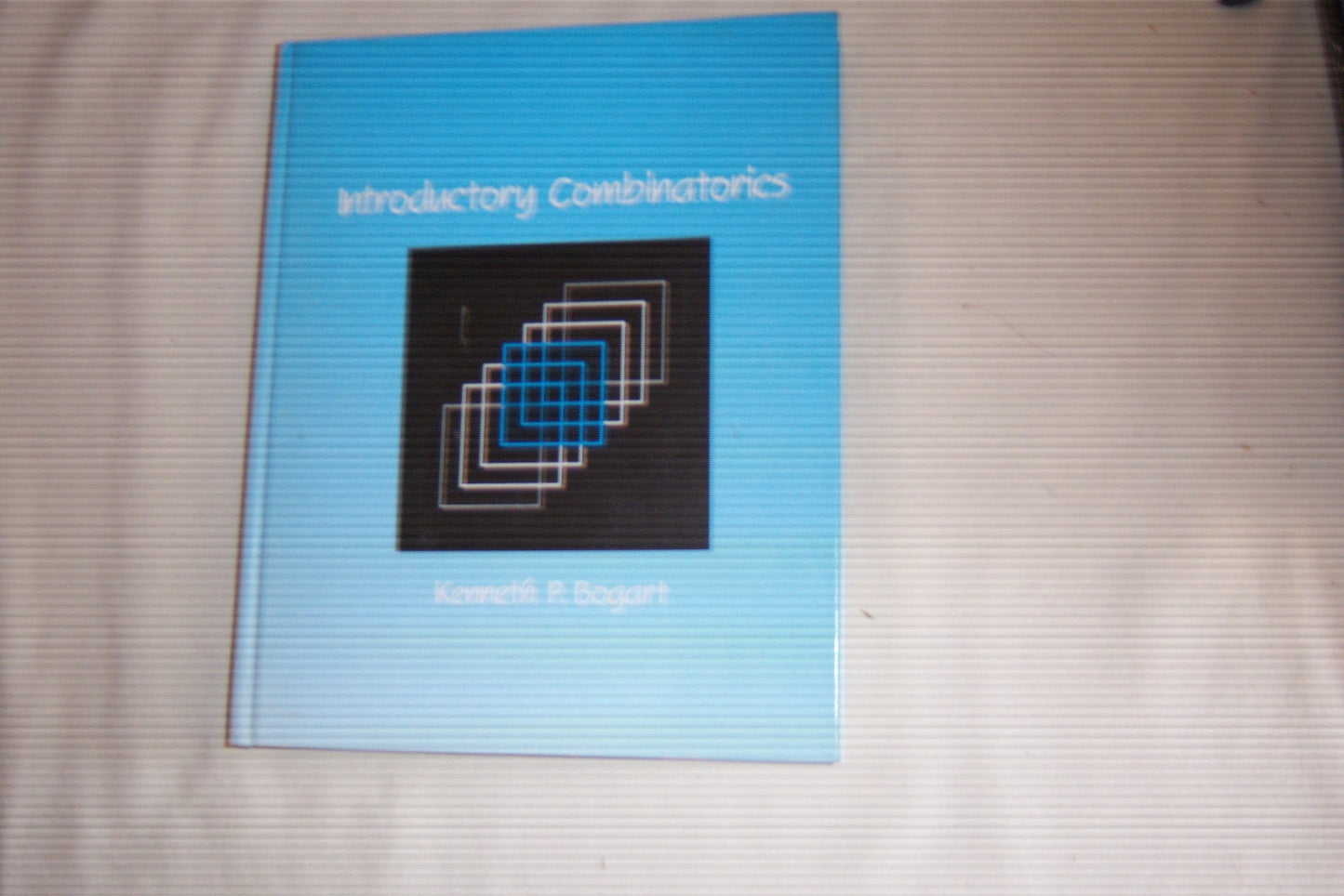 Introductory combinatorics