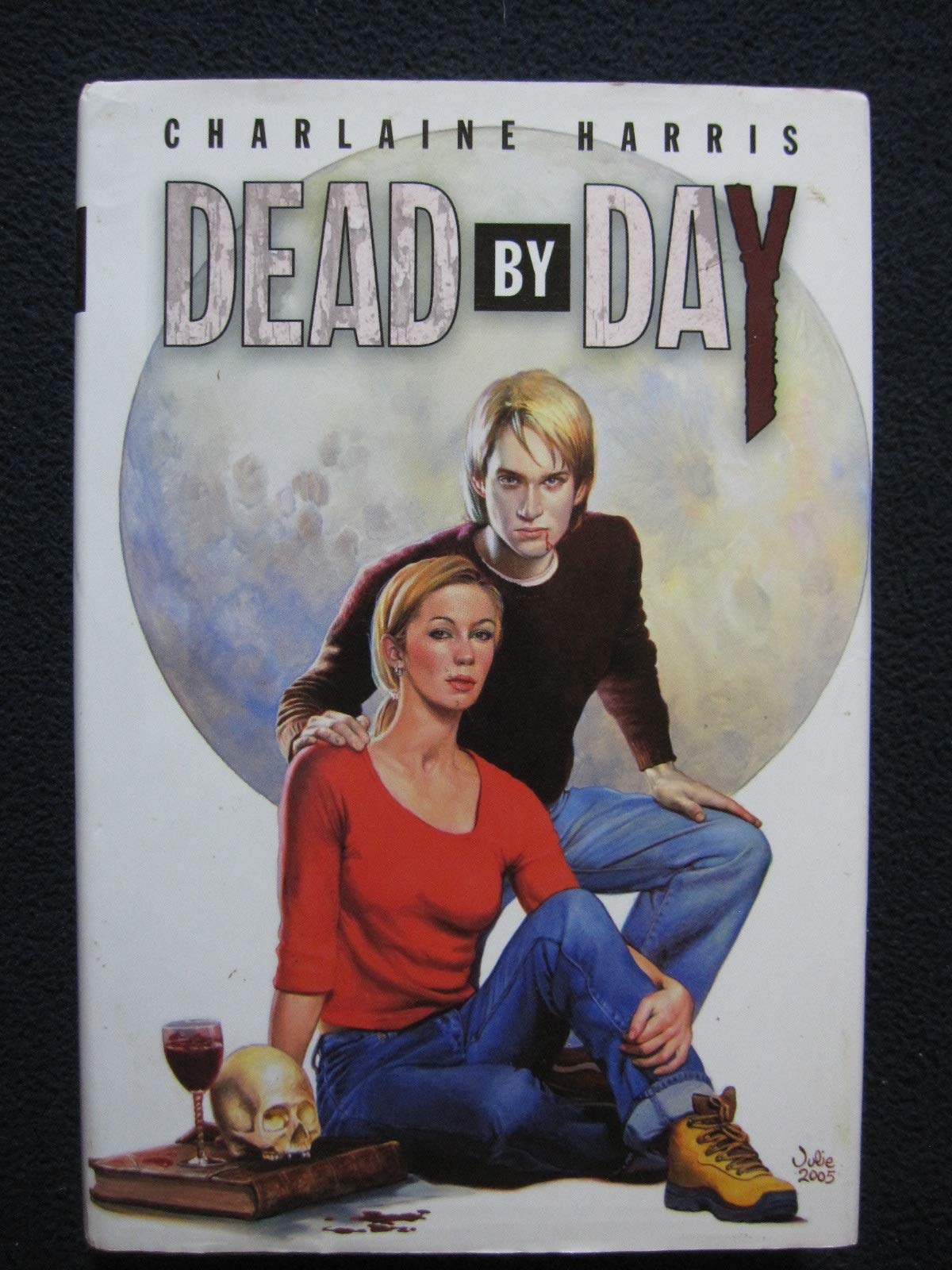 Dead By Day (Southern Vampire Mysteries, Bks. 4-5)