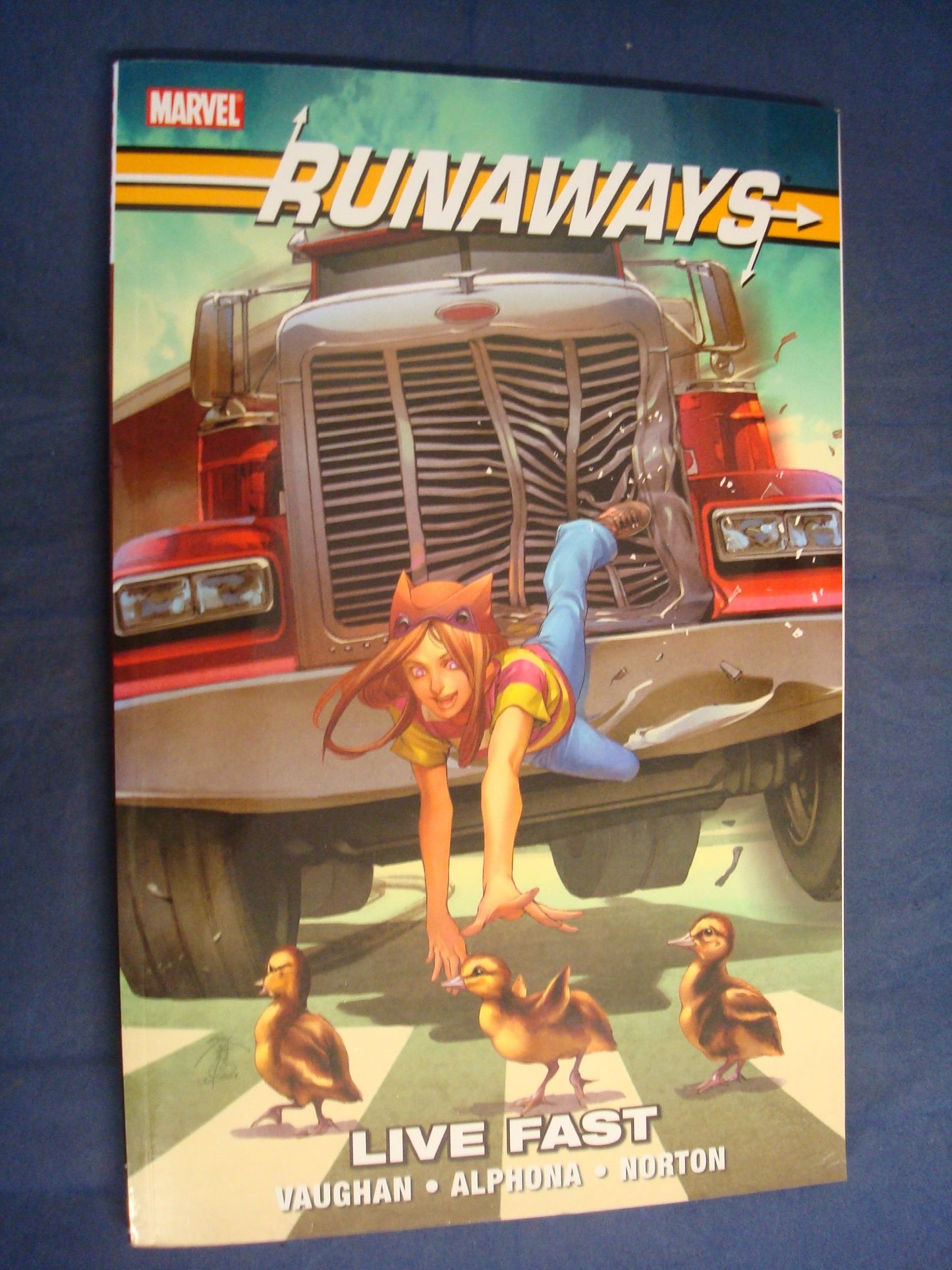 Runaways, Vol. 7: Live Fast