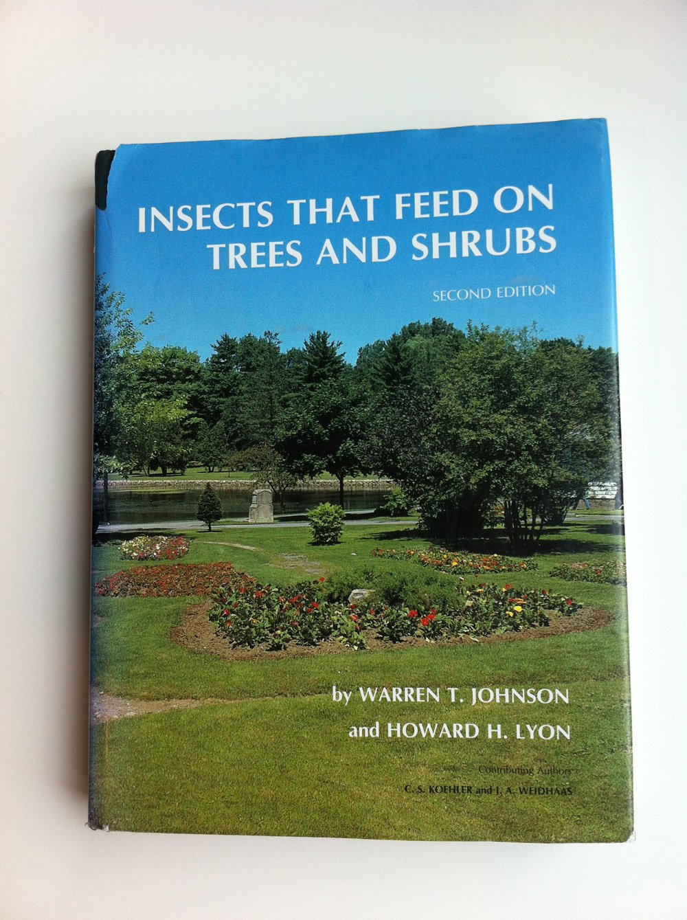 Insects that Feed on Trees and Shrubs (Comstock Book)