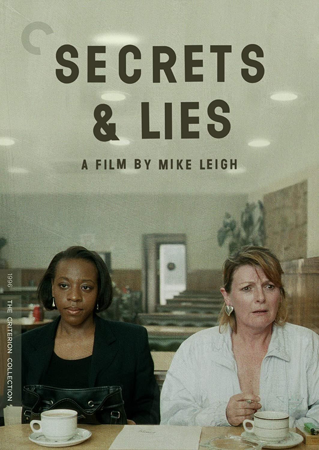 Secrets & Lies (The Criterion Collection) [DVD]